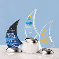 Vente en gros trophée en verre cristal optique en forme de bateau yacht avec MH-J0638 à base métallique