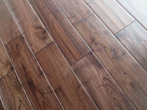 Vorbehandelter Rustikaler Asiatischer Teakholz (<span class=keywords><strong>Robinia</strong></span>) Massivholzboden für Innenräume Modernes Traditionelles Design ABCD Gebürstetes Holz USA-Markt - Product Image 5
