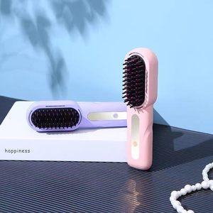 Brosse lissante sans fil rechargeable par USB, chauffage PTC, poignée en plastique, plusieurs options de couleurs - Product Image 5