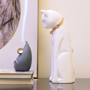Figurines de chat rouge mignon et de souris noire, collier doré, statue en résine, sculpture décorative pour la maison, le bureau ou la salle d'étude - Product Image 3