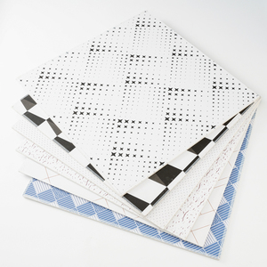 Pannelli per Controsoffitto Moderni in PVC con Retro in Fogli di Alluminio e Griglia per Hotel - Product Image 2