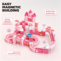 Parc Princesse : Circuit Électrique Magnétique 119 Pièces, Jouet de Construction en Tuiles Magnétiques Château Rose, Jouets de Voiture Électrique sur Rail