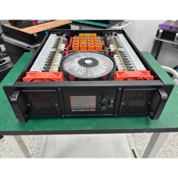 Amplificateurs de classe TD, 3000W X 2, utilisent des transformateurs en cuivre pur et peuvent supporter une charge de 2 ohms pendant des périodes prolongées.