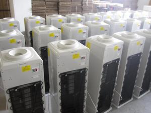 <span class=keywords><strong>Distributeur</strong></span> <span class=keywords><strong>d</strong></span>'<span class=keywords><strong>Eau</strong></span> Chaude et Froide Bouteille 2024, Grande Promotion, Fonction Anti-Fuite, Refroidisseur <span class=keywords><strong>d</strong></span>'<span class=keywords><strong>Eau</strong></span> Chaude et Froide - Product Image 6