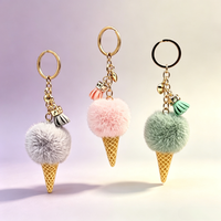 Porte-clés en peluche crème glacée pour sac à main, porte-clés de voiture, pendentif créatif en forme de cône pour sac à dos quotidien, ornement décoratif tendance