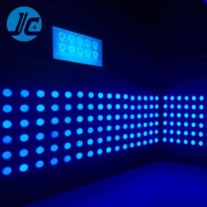Jeu de poussée lumineux à LED actif pour divertissement en salle de fête, idéal pour les équipes, pour les événements à l'aéroport ou au parc de trampolines - Product Image 4