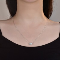 Collier à breloque en argent sterling 925 plaqué platine avec moissanite taille marquise, design horizontal 2 carats, ajusteur coulissant pour femme