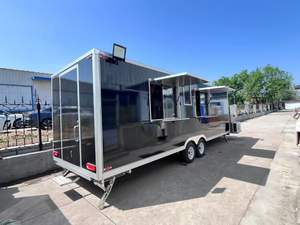 Charcuterie estonienne Verivorst avec saucisse de sang et orge, grillée et servie avec du choucroute et des myrtilles - Product Image 3