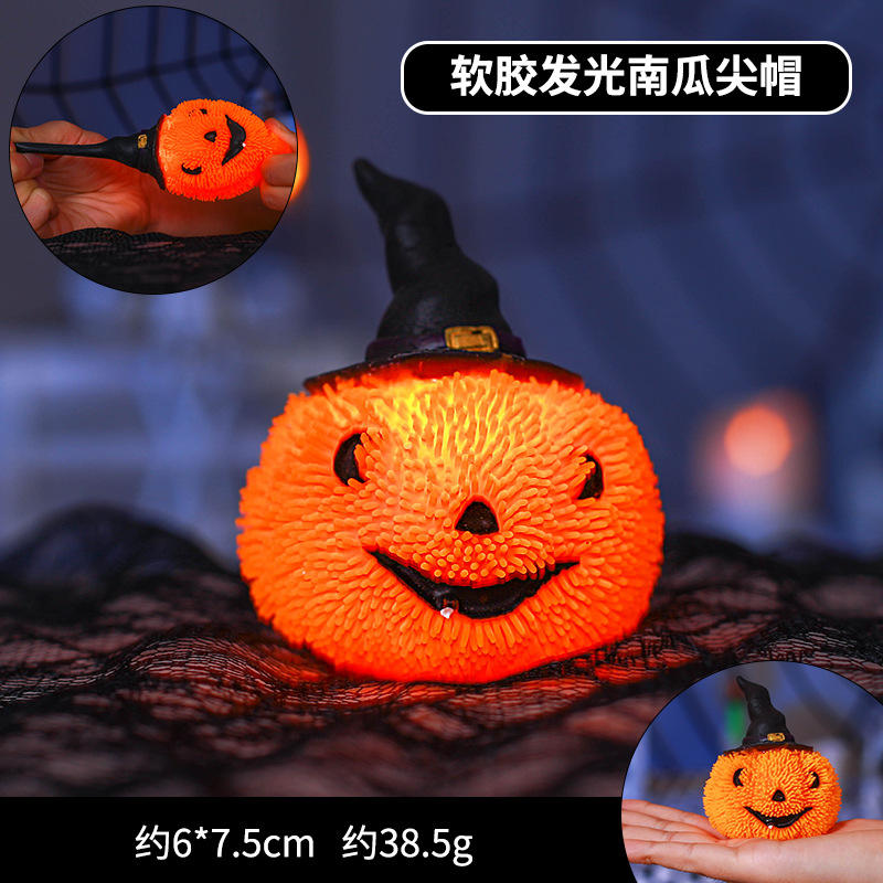Lighted pumpkin pointed hat