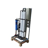 Système d'osmose inverse de qualité supérieure fabriqué en Chine, filtre RO, application chimique, 500 L/heure, matériau SUS304/316, ISO9001 CE, eau
