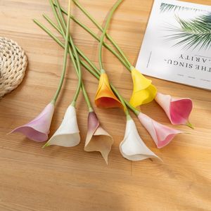 การจัดดอกไม้ประดิษฐ์สไตล์คาซาบลังกาขนาดเล็กหลายสีการจัดดอกไม้ทรงตรงของตกแต่งรูปเกือกม้าดอกบัวสำหรับงานสำเร็จการศึกษาคริสต์มาส - Product Image 3