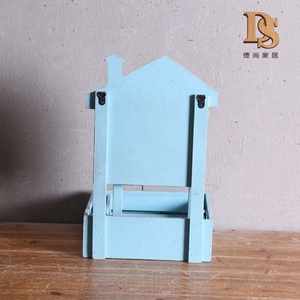 Fioriera in Legno Intagliato Stile Europeo con Lavagna, Decorazione da Parete per Interni e Balconi - Product Image 3