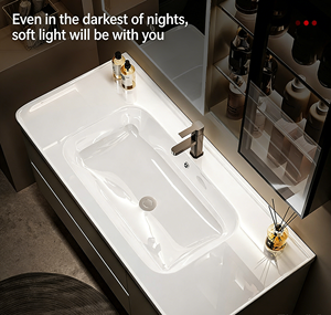 Mueble de Baño Moderno y Sencillo en Color Crema, Gabinete con Espejo Antivaho Inteligente y Gran Espacio de Almacenamiento - Product Image 4