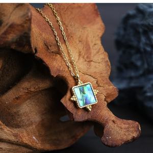 Nuevo Collar de Concha de Abulón de Acero Inoxidable con Acabado Pulido de Alta Calidad, Resistente al Deslustre, Venta al Por Mayor Personalizada - Product Image 4