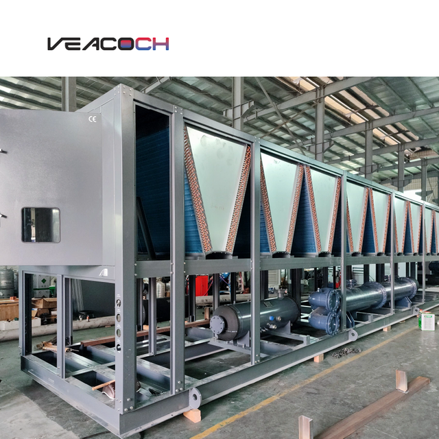 New Floor-Standing Liquid Cooling System Adiabatic Dry Cooler Air Cooler Motor Cooled Chiller for Data Center Cooling