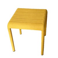 Table d'appoint carrée empilable en plastique PP avec plateau à lattes, colorée, pour extérieur, intérieur, camping, pique-nique, patio, jardin, bistrot - Vente en gros