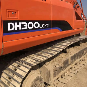 Excavadoras Doosan Importadas de Alta Calidad Usadas DH300LC-7 y DH420LC-7 Motor y Transmisión 30 Toneladas 147kw de Potencia en Venta - Product Image 3