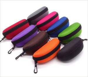 Estuche de Gafas de Sol Deportivo Personalizado con Logotipo, Portátil, de Gran Tamaño, con Cierre de Cremallera, Semi-Rígido, de EVA - Product Image 1