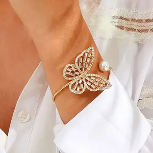 Fashion 18K Gold Plated Pearl Hollow Butterfly Bangle Open C Shape Rhinestone Big Butterfly Bangle Bracelets Women