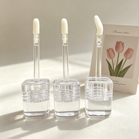 Nouveau tube de brillant à lèvres carré rond transparent de luxe en PETG, étiquetage personnalisé, conteneur vide de 5 ml pour blush, emballage