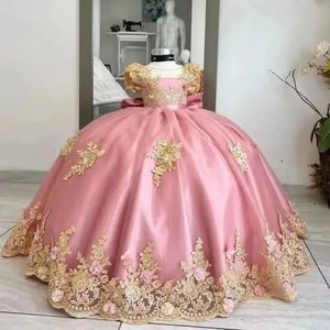 Abiti Personalizzati da Damigella per Matrimonio con Applicazioni Dorate, Lunghezza a Terra con Fiocco, Classico Abito da Principessa per Feste di Compleanno e Balli - Product Image 1