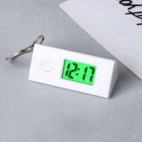 Einfache Tragbare Anpassbare Farbige LED Digitale Wanduhr Modernes Design Multifunktionale Funktionen Datumsanzeige für Absolventen