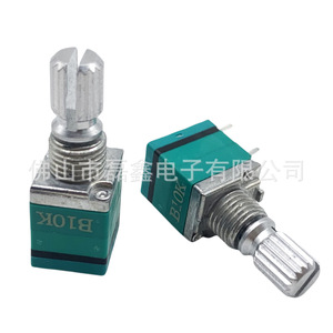 Potentiomètre rotatif Leixin RV097 B10K avec bouton poussoir horizontal et interrupteur - Product Image 3