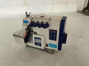 Máquina de Coser Overlock de Alta Velocidad 747D con Cadeneta Plana, Engranaje Metálico Manual - Product Image 2