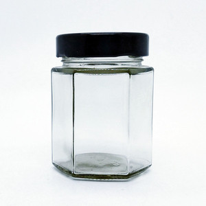 Fournisseurs chinois <span class=keywords><strong>de</strong></span> bocaux <span class=keywords><strong>en</strong></span> <span class=keywords><strong>verre</strong></span> avec couvercle à bouton <span class=keywords><strong>de</strong></span> sécurité doré, bocaux hexagonaux miniatures <span class=keywords><strong>de</strong></span> 250 ml, bouteille <span class=keywords><strong>en</strong></span> <span class=keywords><strong>verre</strong></span> - Product Image 5