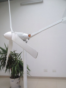 Éolienne 2 kW/48 V (avec 3 pales, tour de câblage) NE-2000L Éolienne 2 kW - Product Image 4