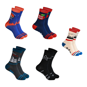 Hot Bán Giáng Sinh Sáng Tạo Vui Vẻ Vớ In Đầy Màu Sắc của Elk Snowman Santa Cho Nam Giới Trẻ Em Và Phụ Nữ - Product Image 1