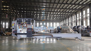 <span class=keywords><strong>Vente</strong></span> directe d'usine - Machine de fabrication de fenêtres et de portes - Scie à découper automatique à double tête CNC pour UPVC/aluminium/PVC avec moteur - Product Image 2