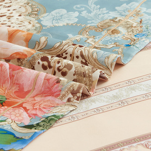 Parure de lit quatre pièces en satin jacquard 100 % coton de style européen, housse de couette chaude pour l'hiver, literie respirante - Product Image 3
