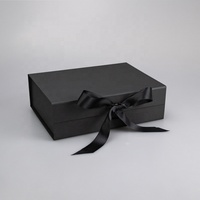 Boîte d'emballage en papier rigide pliable et mat ordinaire Boîtes en carton cadeau avec fermeture à couvercle magnétique personnalisées avec ruban pour l'emballage