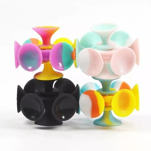 Juguete de silicona personalizado sin Bpa para niños y adultos, juguete antiestrés de mano, ventosa, <span class=keywords><strong>Spinner</strong></span> - Product Image 6