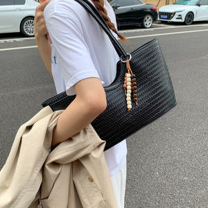 Large Capacity <b>Tote</b> <b>Bag</b> Women's Shoulder <b>Bags</b> <b>Woven</b> Pattern Clutch Purse Lady Fashion Handbags - Product Image 3