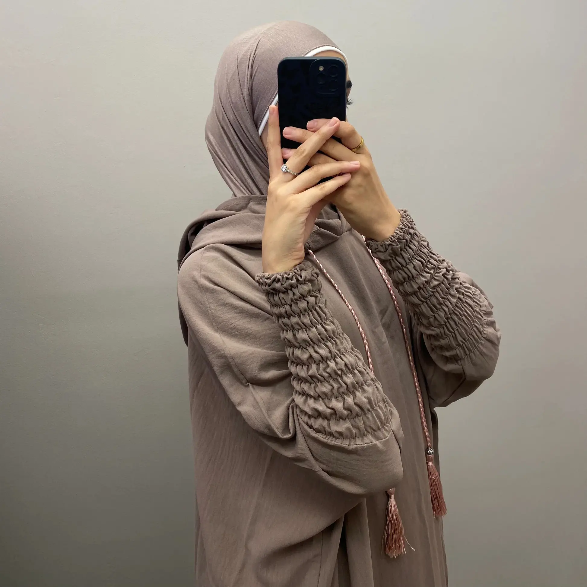 2024 grosir baru kualitas tinggi Dubai Lebaran Ramadan Muslim sederhana gaun wanita Jazz Crepe kasual olahraga hoodie Abaya