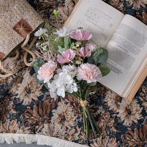 Bouquet de fleurs artificielles Mu Yuxiao, œillets roses et blancs, hortensias, décoration de mariage CF01420 - Product Image 1