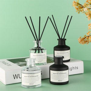 Diffuseur de parfum sans flamme, parfum d'intérieur naturel, purificateur d'air ; idéal pour les cadeaux de fêtes, la décoration et les cadeaux de fête - Product Image 2