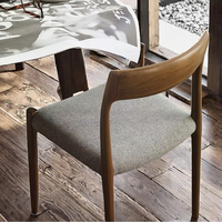 Fauteuil en bois élégant et minimaliste, style Mid-Century Modern, chaise de célibataire, structure en bois massif, assise commerciale pour restaurant 4 personnes