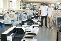 Todo en uno marca Freecolor alta velocidad 2025 nueva llegada A4/A3/A2 DTF A2 impresora plana Uv 40x60 con color blanco y barniz