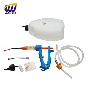 WANJIA 30ml Canule de trempage vétérinaire <span class=keywords><strong>Pistolet</strong></span> de trempage pour vache, mouton, chèvre, bétail - Product Image 3