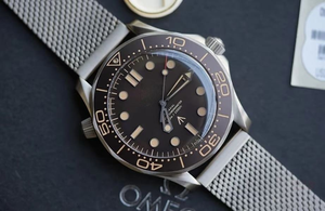 Modèle 8806. Mouvement avec réserve de marche de 55 heures. Montre de plongée en titane de 97 grammes adaptée à <span class=keywords><strong>James</strong></span> <span class=keywords><strong>Bond</strong></span> <span class=keywords><strong>007</strong></span>, l'édition ultime - Product Image 2