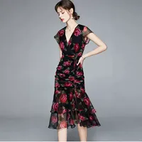 Robe élégante en mousseline de soie à col en V, coupe ajustée, taille haute, manches courtes, pour l'été