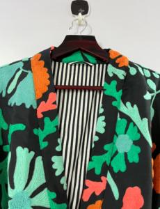 Chaqueta de algodón transpirable bordada Suzani a prueba de viento ecológica cálida de Invierno para mujer, forro de lana, diseño corto bordado a mano - Product Image 6