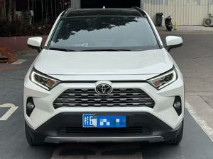 Vente en gros de voitures Toyota <span class=keywords><strong>Rav</strong></span> <span class=keywords><strong>4</strong></span> neuves et d'occasion, RAV4 5 places, 2021, <span class=keywords><strong>2022</strong></span>, 2023, 2024, <span class=keywords><strong>RAV</strong></span>-<span class=keywords><strong>4</strong></span> AWD, voiture à essence d'occasion - Product Image 2
