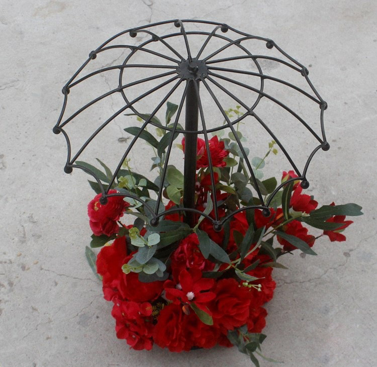 New Wrought Iron Flower Wedding Props Small Umbrellas Creative Wire Black Metal Vase