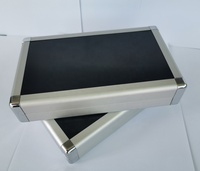 Boîte d'emballage noire pour fléchettes avec inserts en EVA, boîte en aluminium noire à fermeture magnétique, boîte cadeau et artisanale