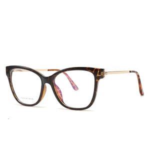 Anteojos <span class=keywords><strong>2022</strong></span> <span class=keywords><strong>Moda</strong></span> Tonos ópticos personalizados Ojo <span class=keywords><strong>de</strong></span> gato Anteojos <span class=keywords><strong>de</strong></span> gran tamaño Mujeres <span class=keywords><strong>Lentes</strong></span> <span class=keywords><strong>de</strong></span> montura <span class=keywords><strong>de</strong></span> gafas ligeras - Product Image 4