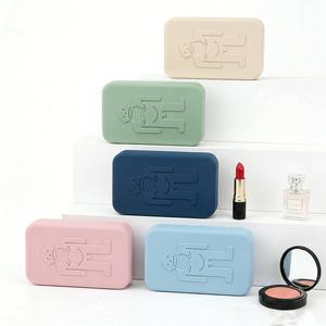 Pochette de maquillage en silicone avec logo personnalisé, tendance, multifonctionnelle, avec fermeture éclair - Product Image 1
